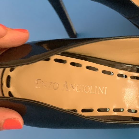 Enzo Angiolini Size 7 . 5 Black Peek a Boo with a Bow Pump - Picture 6 of 12